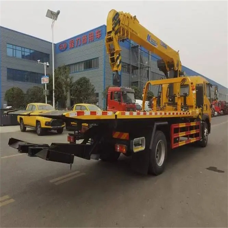 德安县附近小随车吊出租电话，轻松解决搬运烦恼